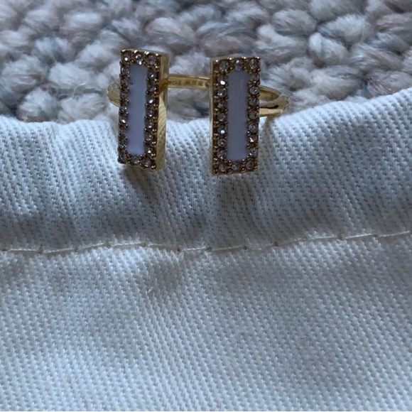 Kate Spade bar ring yellow gold adjustable - Picture 3 of 3